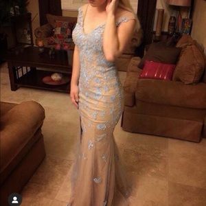Sherri hill